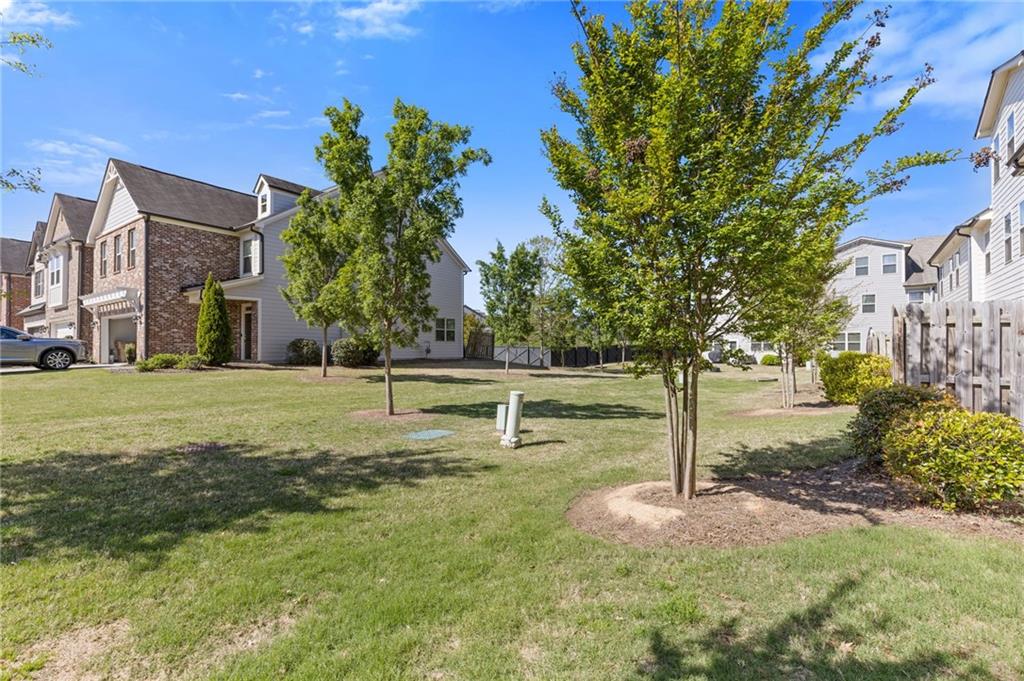 8335 Village Place, Suwanee, Georgia image 45