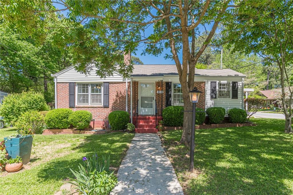 1325 East Forrest Avenue, East Point, Georgia image 3