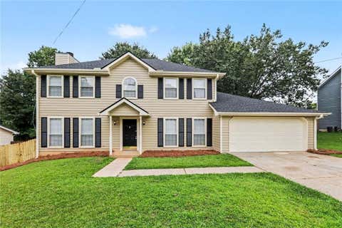 Homes For Sale - 1061 Gunners Walk<br/> Tucker, GA 30084