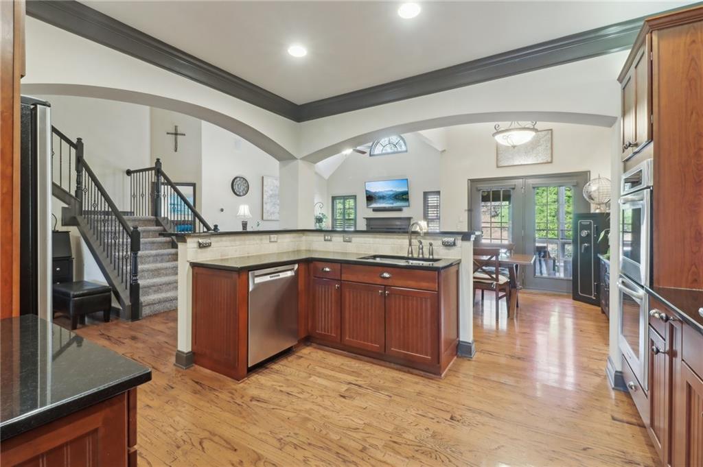 5345 Fairmont Glen, Alpharetta, Georgia image 13