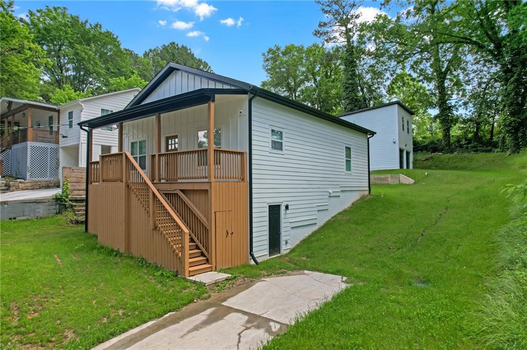 2216 Pansy Street NW