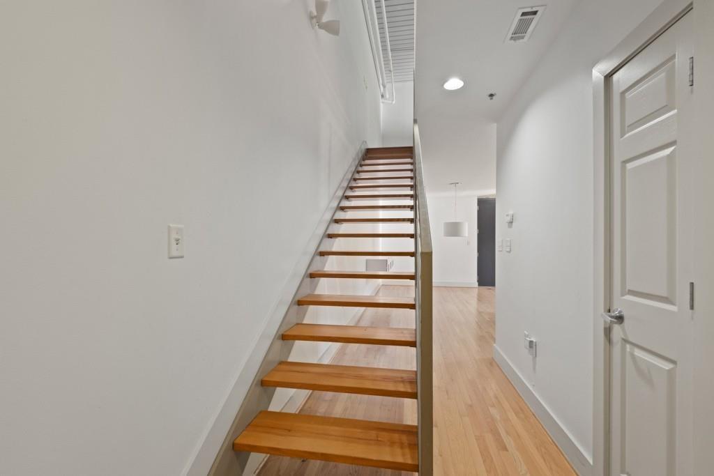 790 North Avenue NE 108