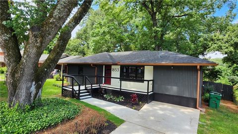 1853 Pinedale Place Decatur GA 30032