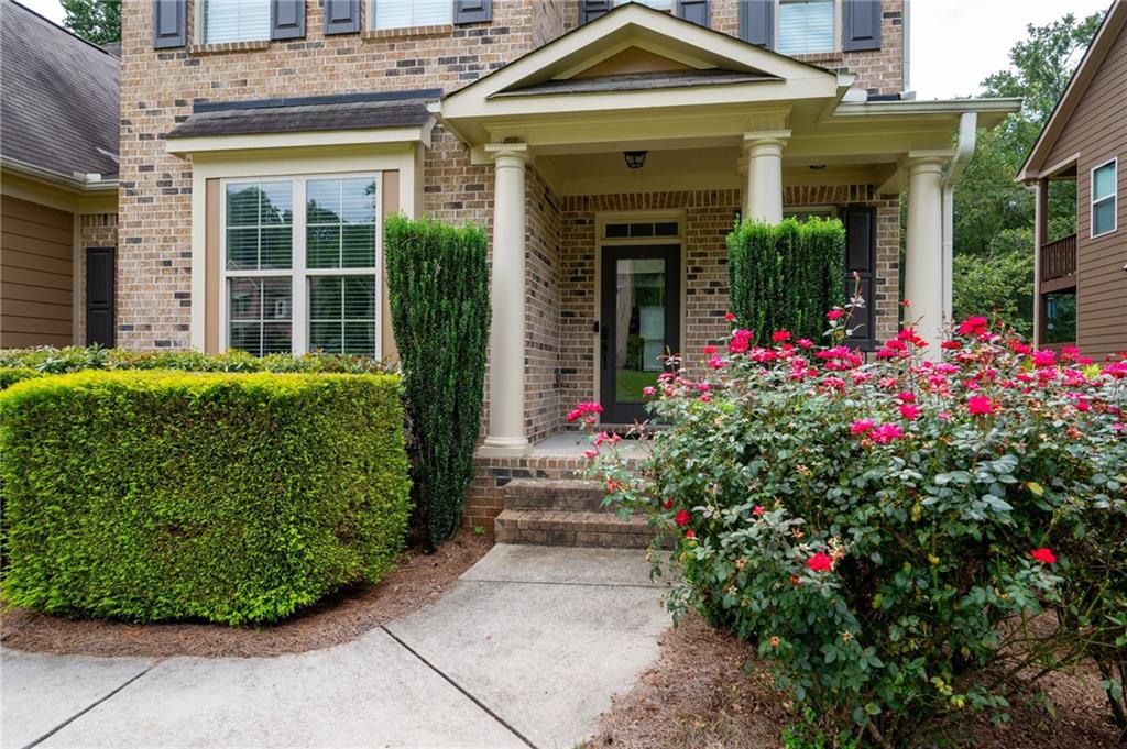 4421 Wooded Oaks NW