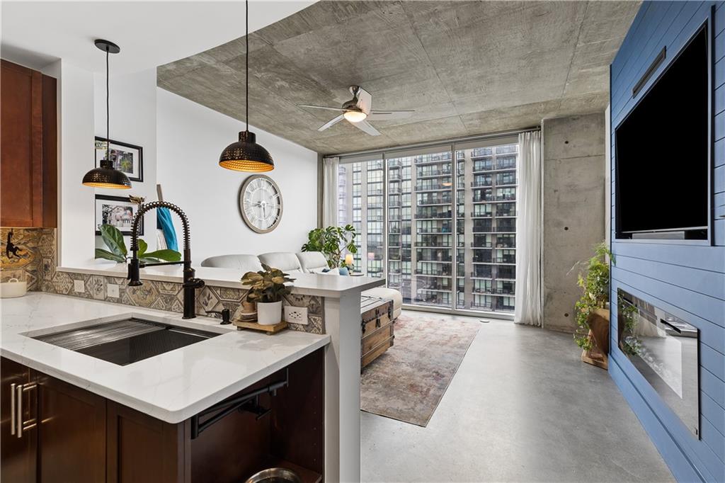 855 Peachtree Street NE 2605