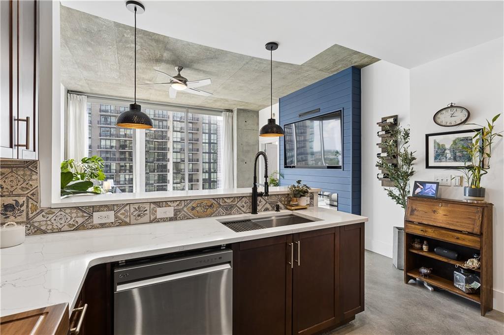 855 Peachtree Street NE 2605