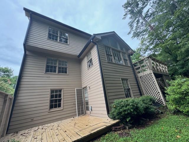 975 W Mill Bend NW