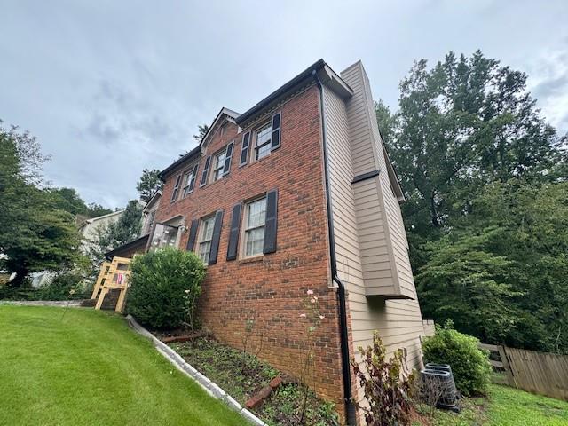 975 W Mill Bend NW