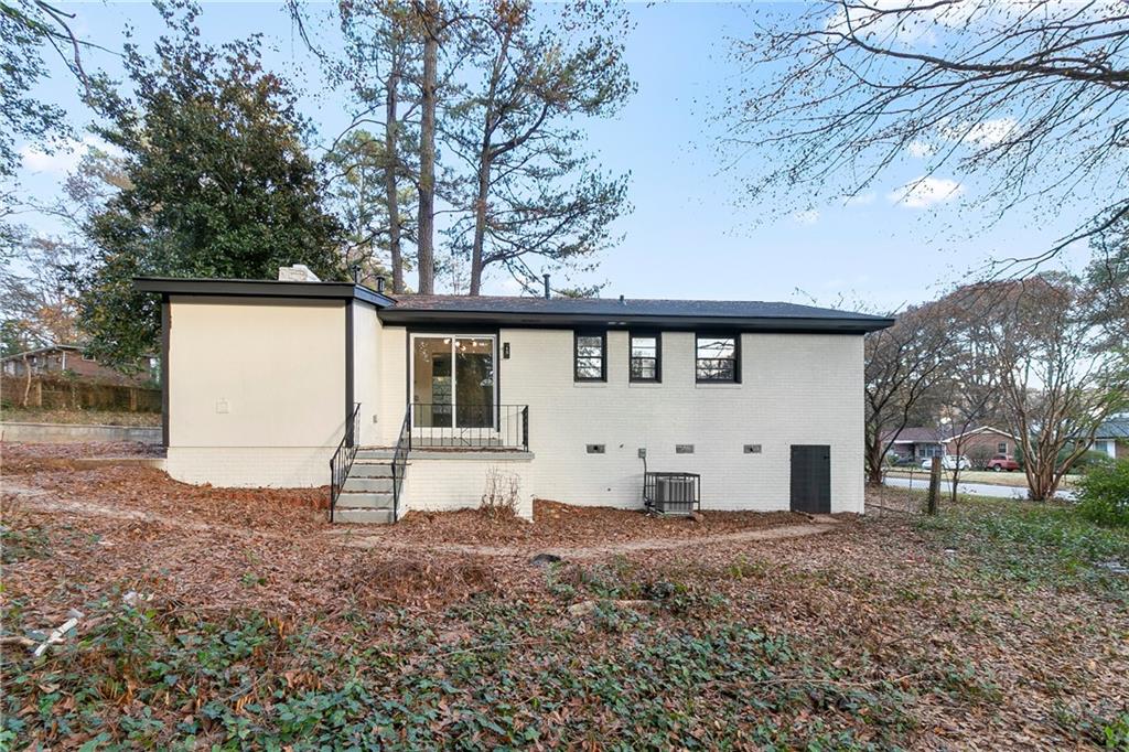 3215 Pennignton Circle, Atlanta, Georgia image 19