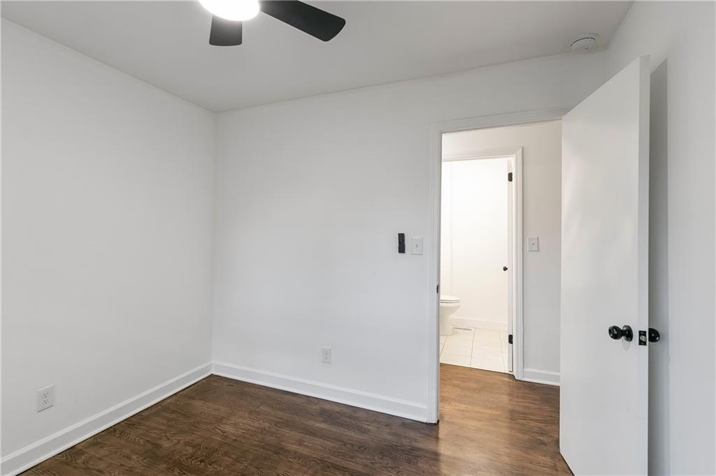 3215 Pennignton Circle, Atlanta, Georgia image 10