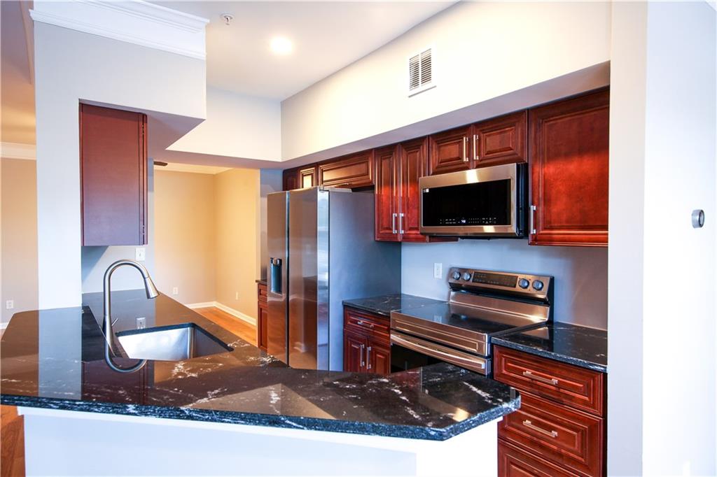 The Enclave at Renaissance - Residential