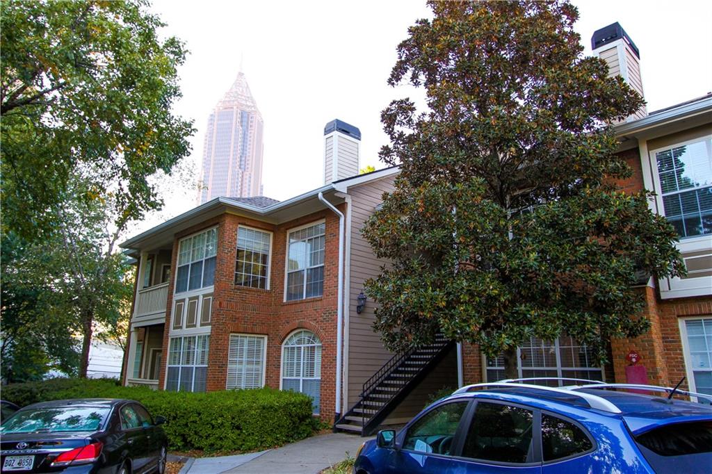 The Enclave at Renaissance - Residential