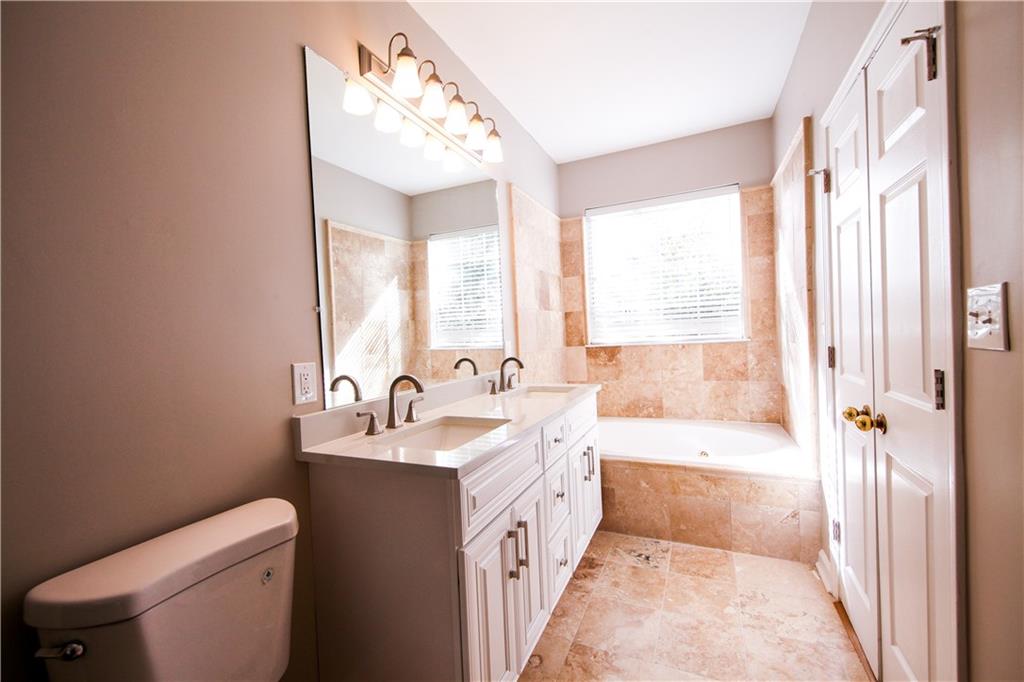 The Enclave at Renaissance - Residential