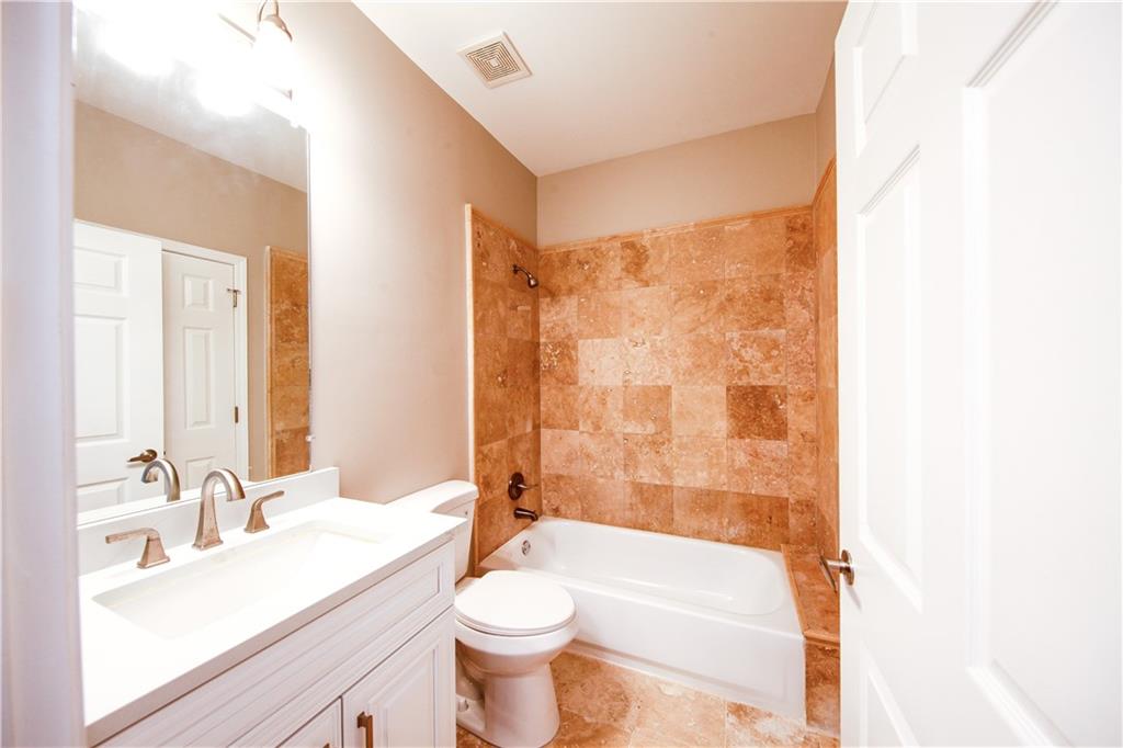 The Enclave at Renaissance - Residential