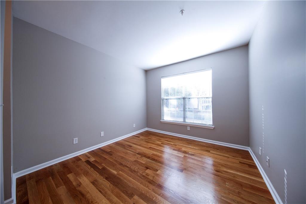 The Enclave at Renaissance - Residential