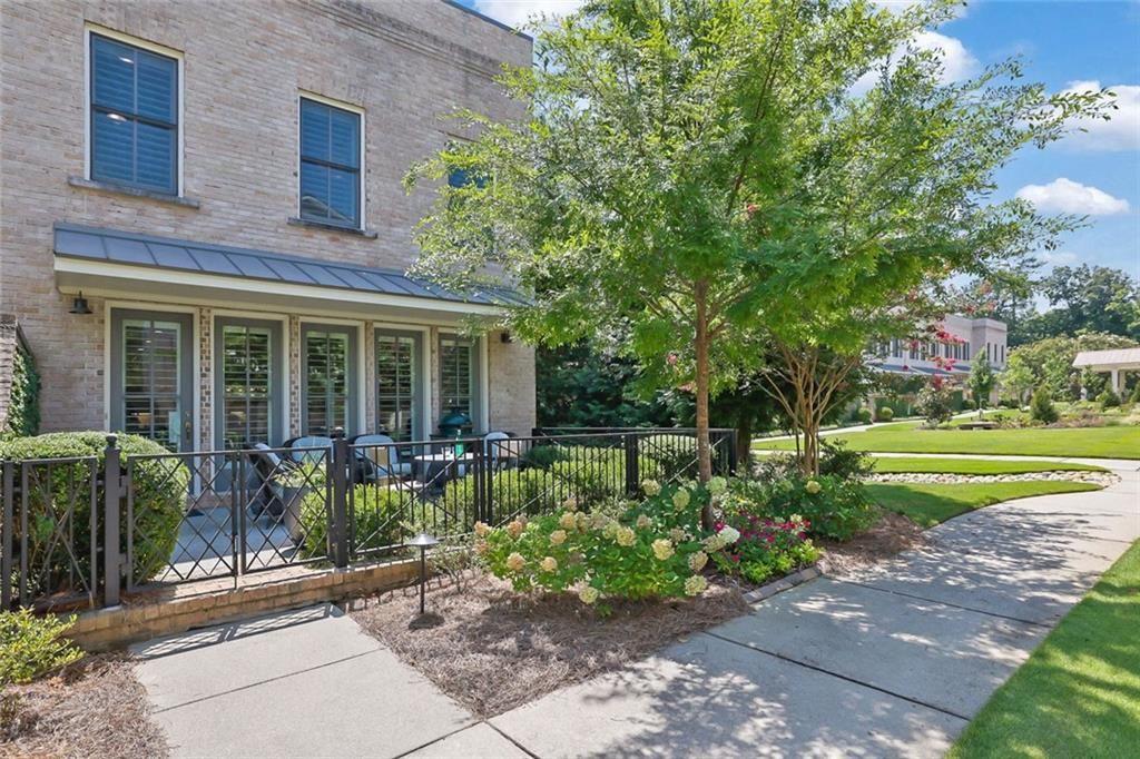 150 Forrest Alley