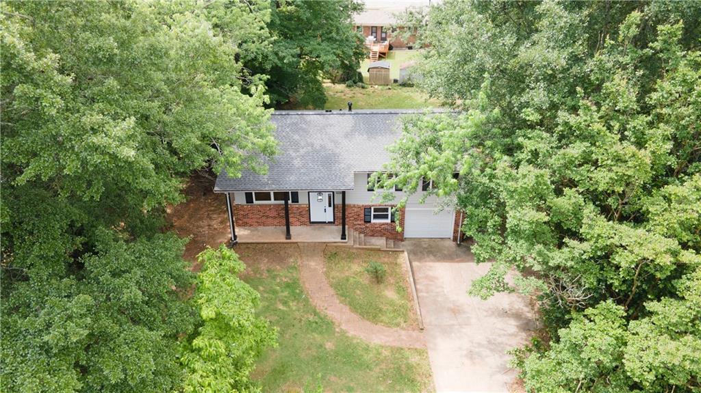 4339 Sasanqua Court, Tucker, Georgia image 2