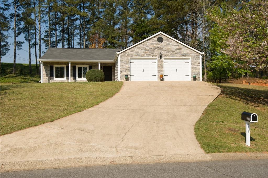 908 River Rock Drive