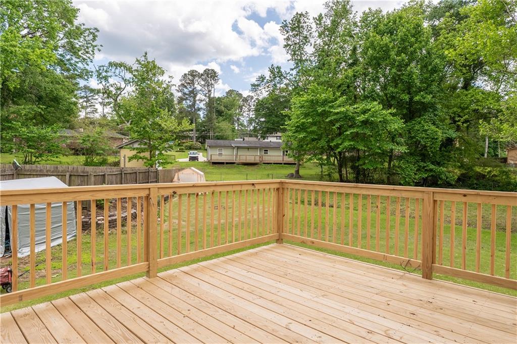 5678 Fern Creek Drive, Lilburn, Georgia image 34