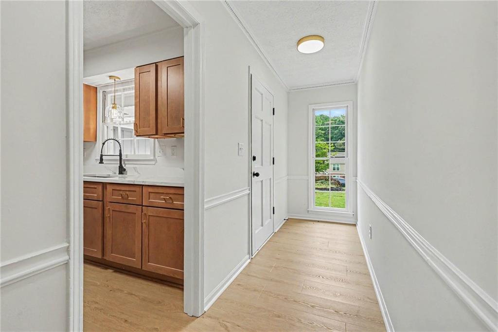 1129 Carla Joe Drive SW