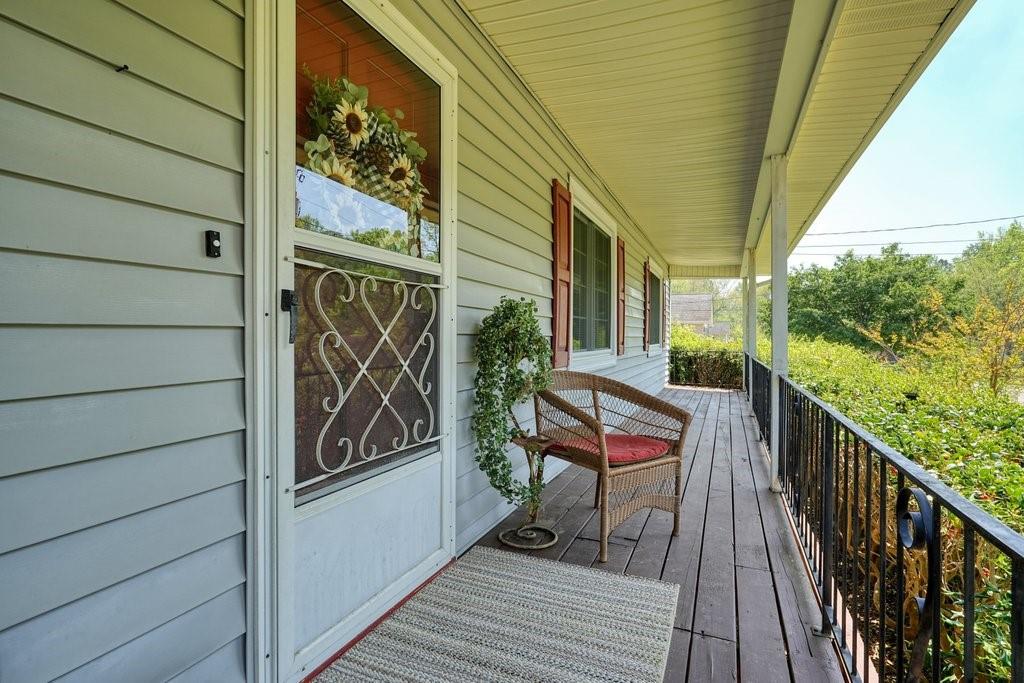 6610 Dearborn Drive, Acworth, Georgia image 7