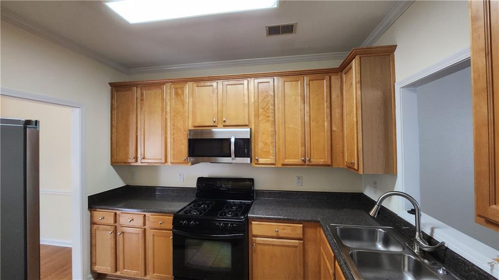 1676 Perserverence Hill Circle NW 4