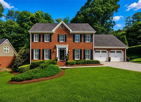 4648 Glenforest Drive NE Roswell GA 30075