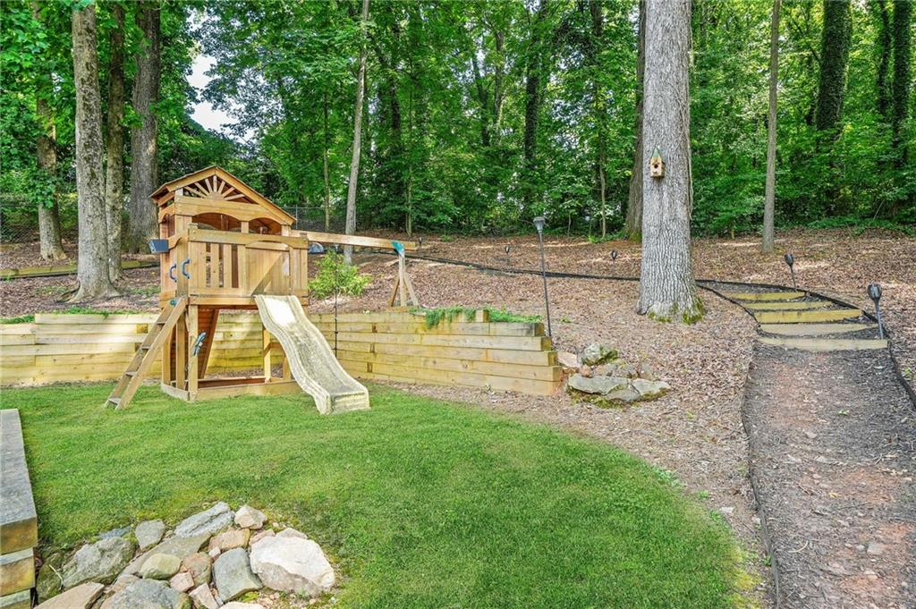 998 Pointer Ridge