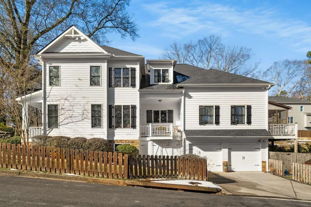 1399 Knob Hill Court, Atlanta, Georgia image 3