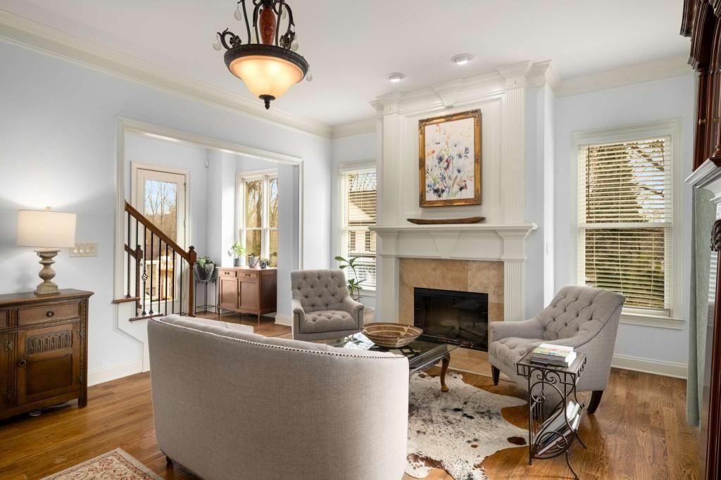 1399 Knob Hill Court, Atlanta, Georgia image 17