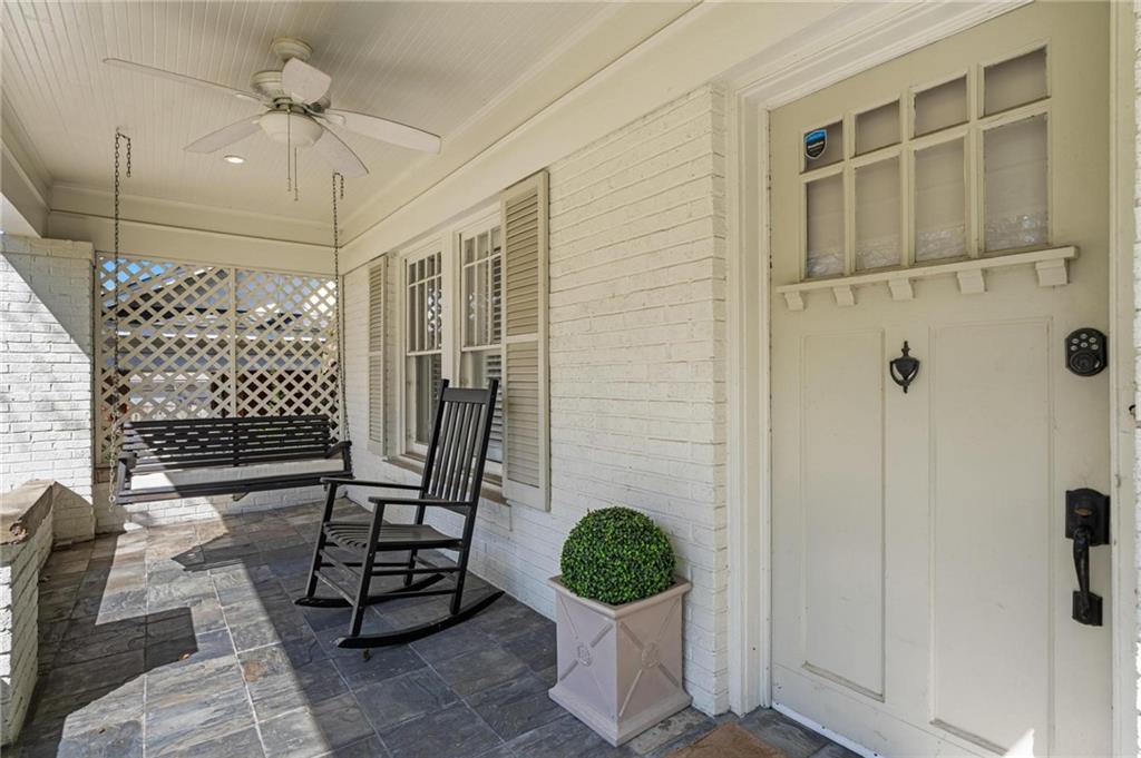 40 Peachtree Hills Avenue NE