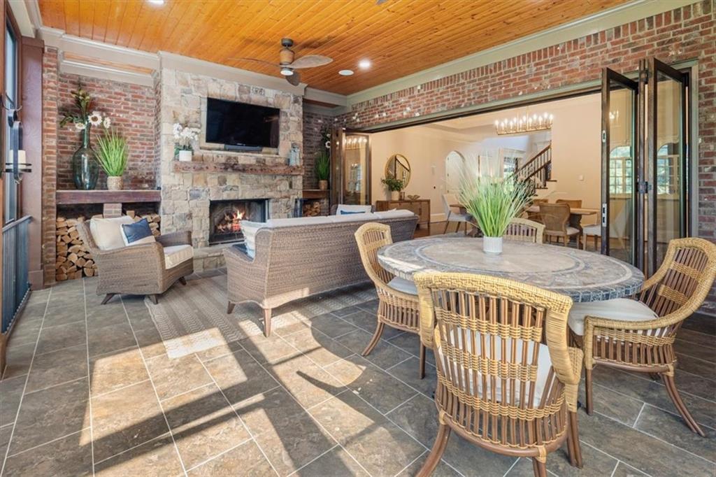 1310 Cashiers Way