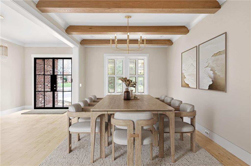 1330 Twelve Oaks Circle NW