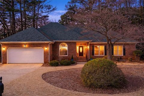 2825 Lakewind Court Alpharetta GA 30005