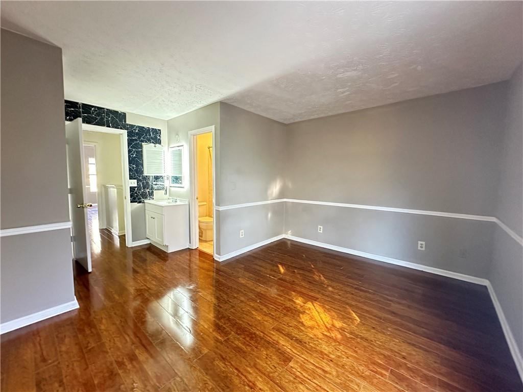 Piccadilly Place - Residential