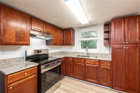 Multifamily For Rent - 3454 Rockbridge Road #C<br/> Dekalb County, Avondale Estates, GA 30002