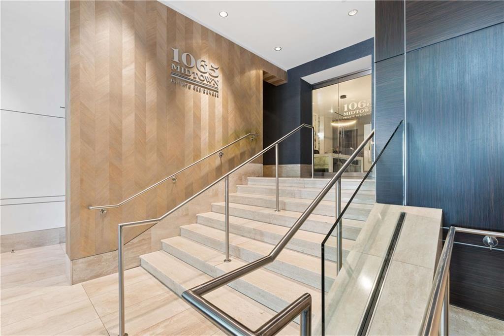 1065 Peachtree Street NE 3301
