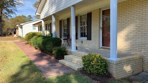 A home in Cedartown