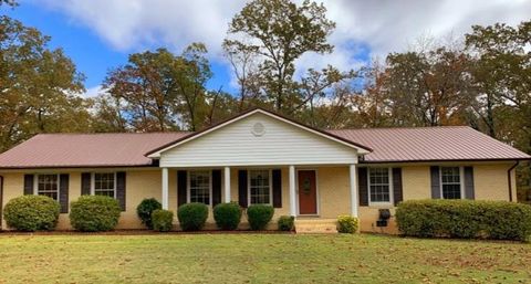 A home in Cedartown