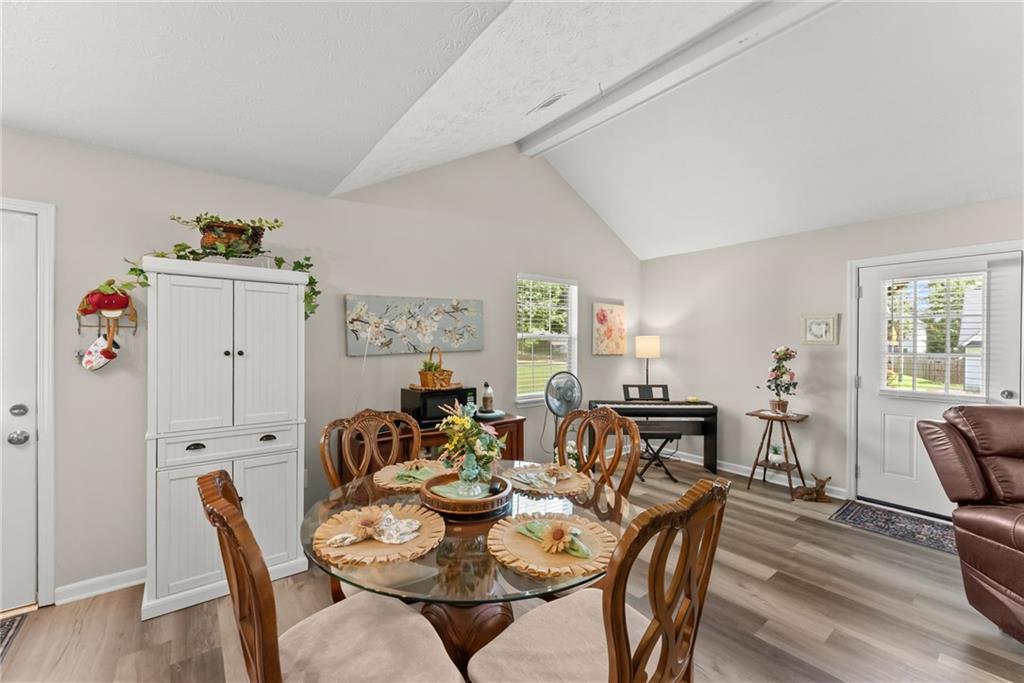 2560 Fairlane Drive