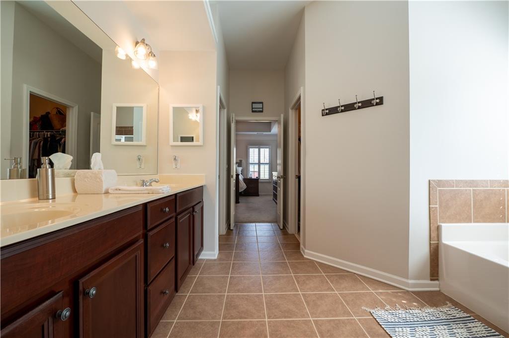 5762 Berkshire Trace, Braselton, Georgia image 32