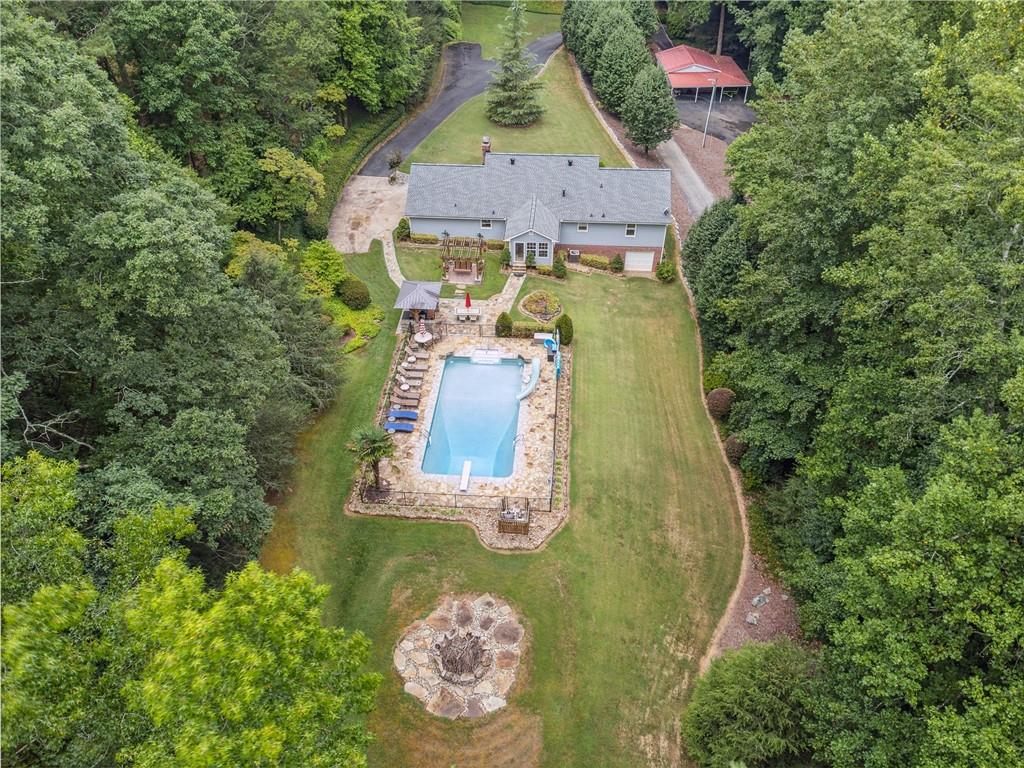3992 Doc Sams Road