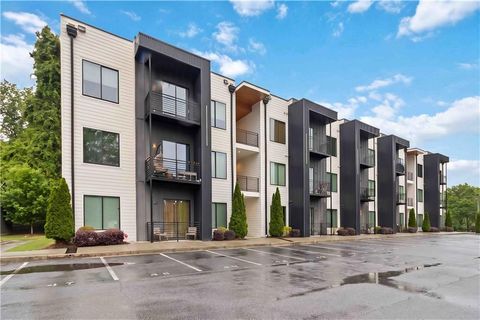 Condo For Sale - 1155 Custer Avenue #201<br/> Fulton County, Atlanta, GA 30316