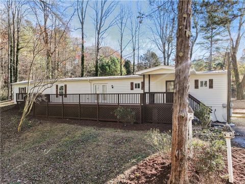 A home in Dawsonville