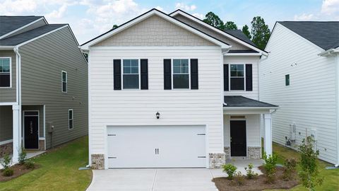 229 LAURITSEN Way Newnan GA 30265