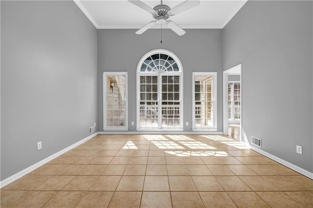 148 Sawgrass Way