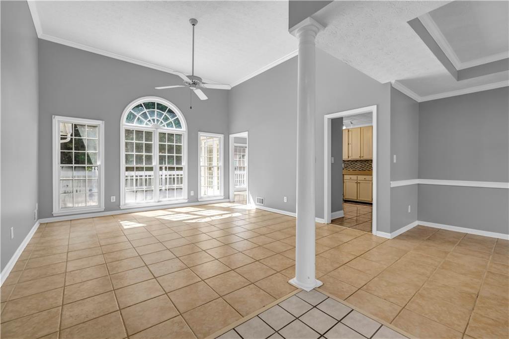 148 Sawgrass Way