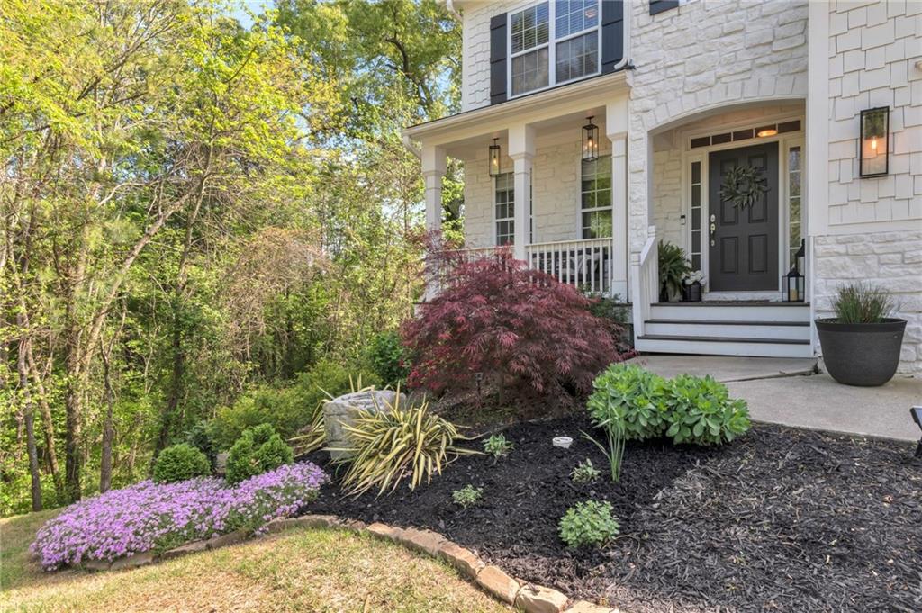 4965 Skyland Parkway