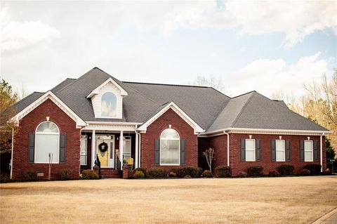 Homes For Sale - 10 Reserve Drive<br/> Covington, GA 30014