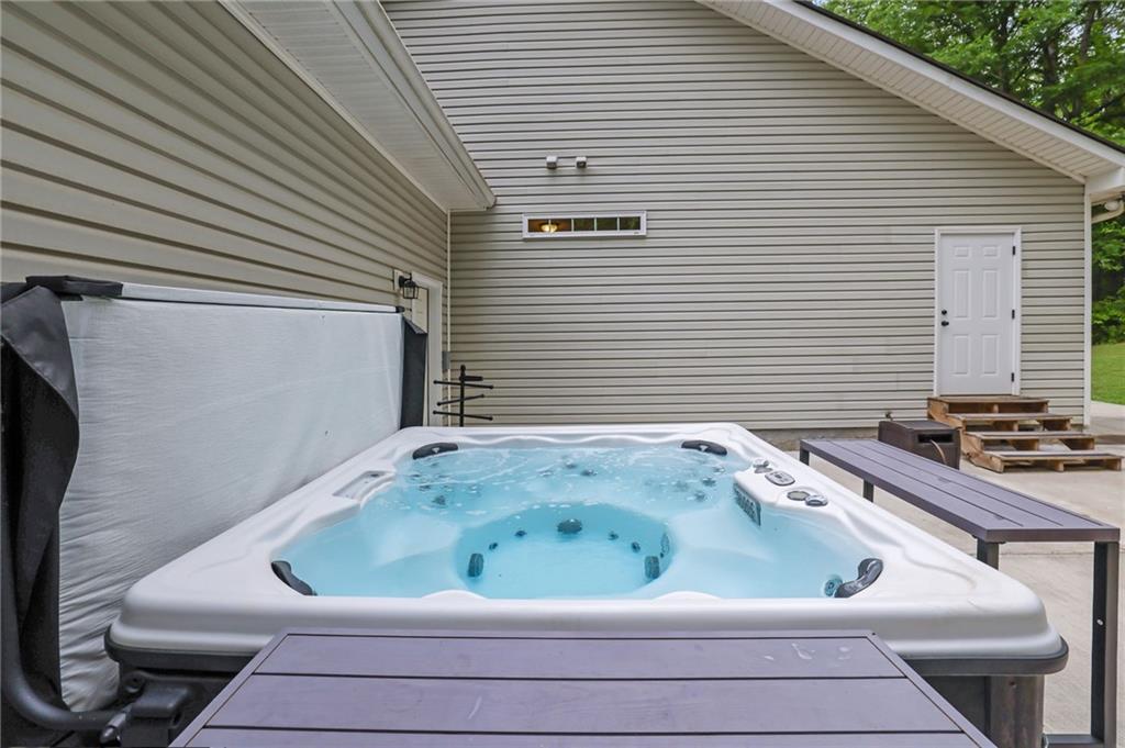 16 Allatoona Woods Trail SE